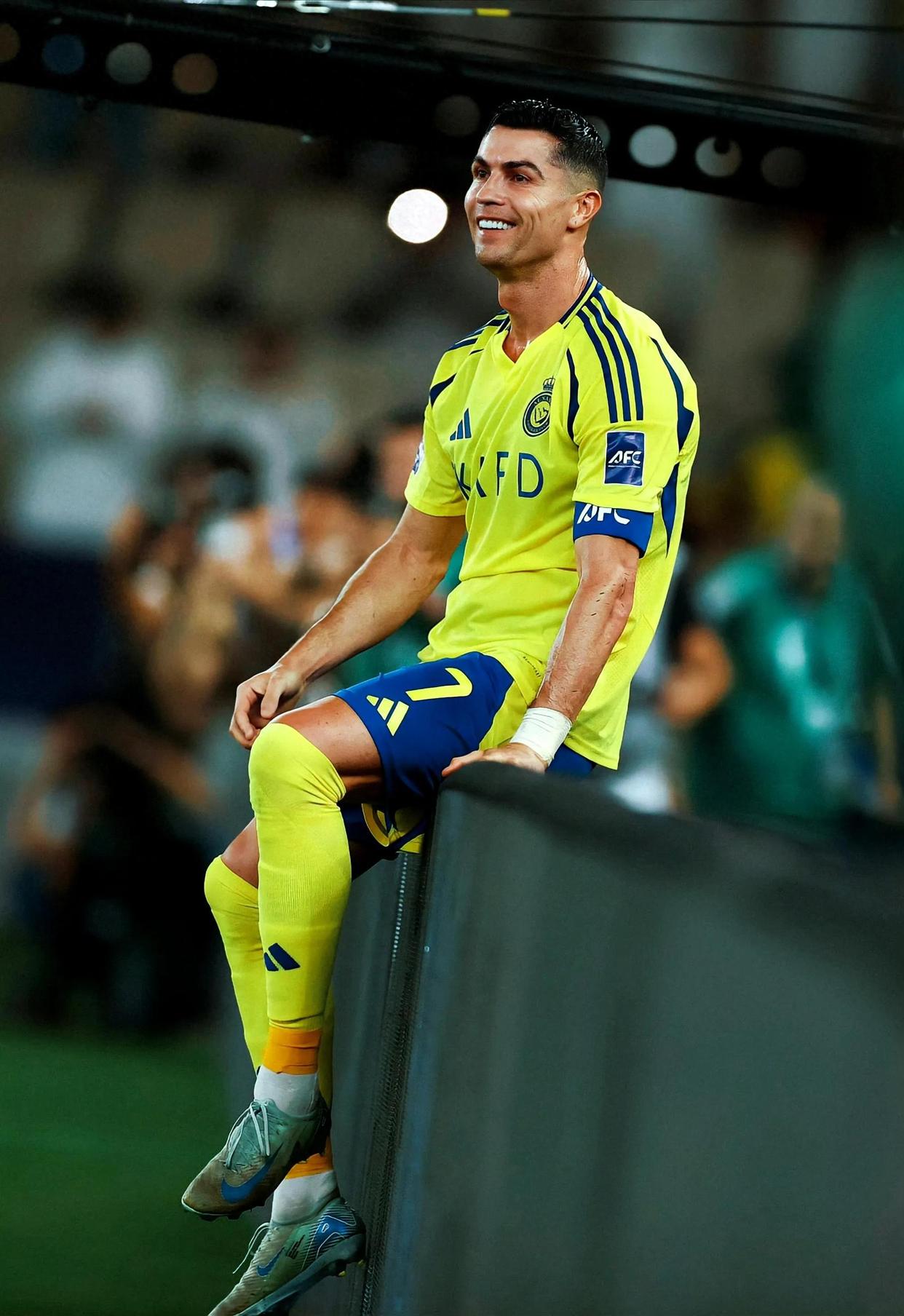 关于C罗连续七场比赛得分超过大比分获胜，FPX不断突破！的信息